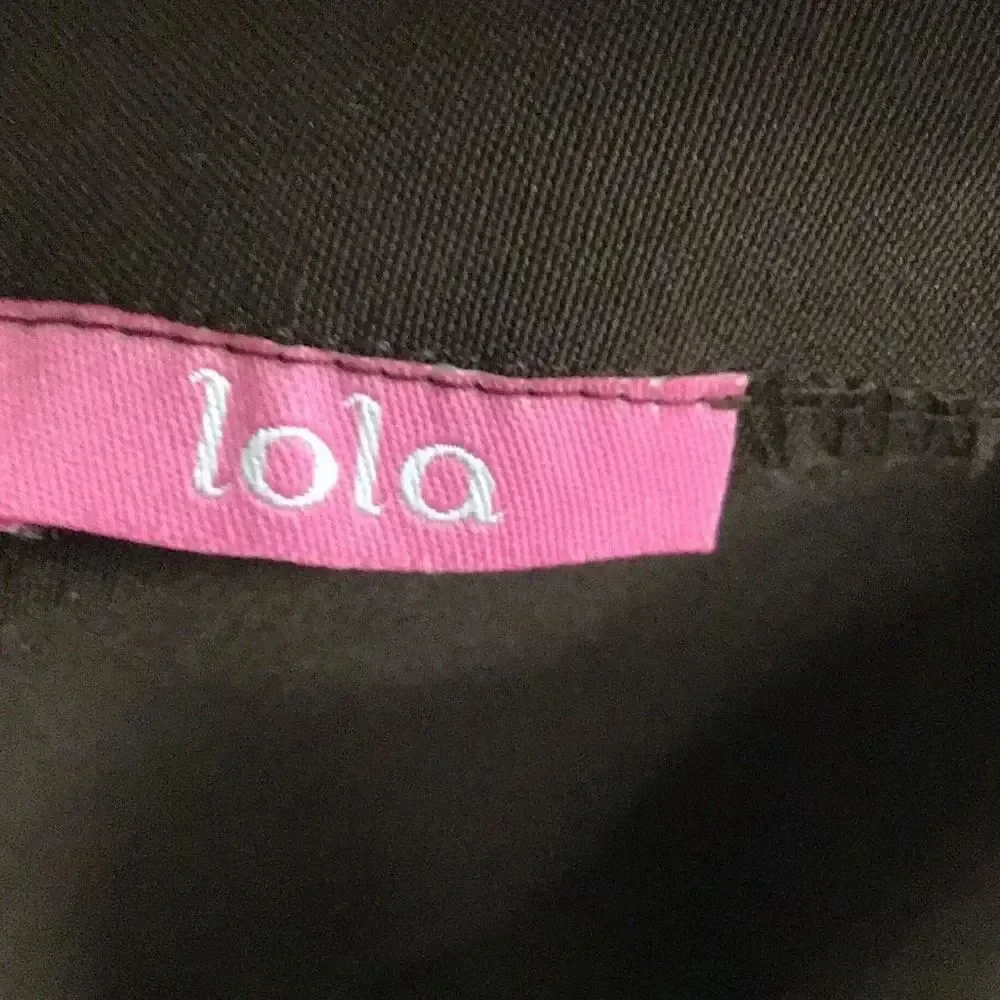 lola skirt sexy